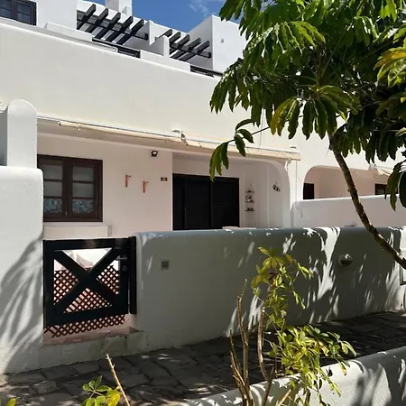 Adeje Paradise Апартаменти *